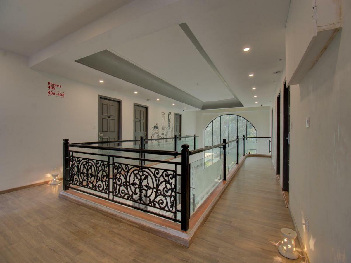 Oyo Townhouse 150 Shreyas Colony Ahmedabad Exterior foto