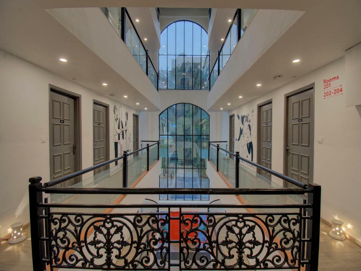Oyo Townhouse 150 Shreyas Colony Ahmedabad Exterior foto